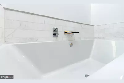 2108 Walnut Street #401, Philadelphia, PA 19103 - Photo 30