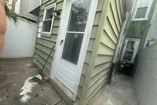 2318 S Franklin St, Philadelphia, PA 19148 - Photo 10