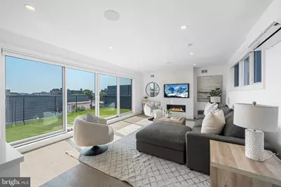 618 S Clarion Street, Philadelphia, PA 19147 - Photo 1