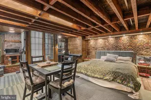 105 S 2nd St, Philadelphia, PA 19106 - Photo 6