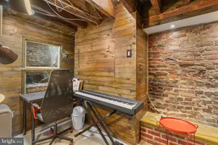 105 S 2nd St, Philadelphia, PA 19106 - Photo 8