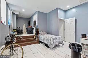 517 N 35th St, Philadelphia, PA 19104 - Photo 4