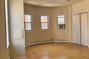 2062 Lombard St, Philadelphia, PA 19146 - Photo 4