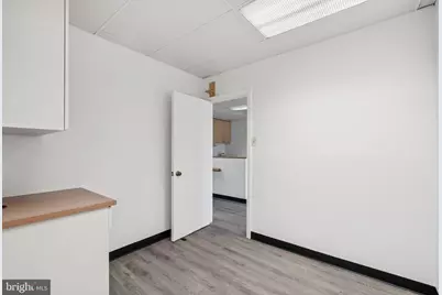 2401 Pennsylvania Avenue #1A10, Philadelphia, PA 19130 - Photo 14