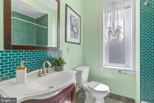 2436 Montrose St, Philadelphia, PA 19146 - Photo 28