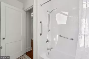 400 S 47th St, Philadelphia, PA 19143 - Photo 42