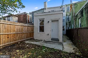 19 W Seymour St, Philadelphia, PA 19144 - Photo 30