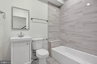 2407 W Seybert St, Philadelphia, PA 19121 - Photo 16