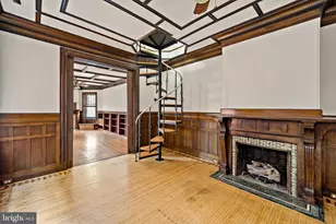 1524 Pine St, Philadelphia, PA 19102 - Photo 4