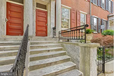 914 Spruce Street #9, Philadelphia, PA 19107 - Photo 2