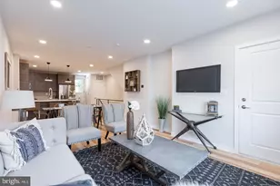 1322 N Hope St, Philadelphia, PA 19122 - Photo 2