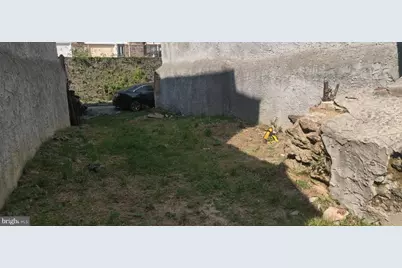 5744 Kemble Avenue, Philadelphia, PA 19141 - Photo 2