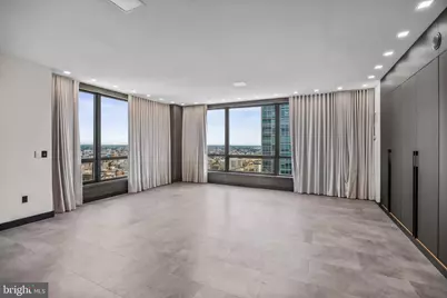 901 N Penn Street #P2401-2, Philadelphia, PA 19123 - Photo 32