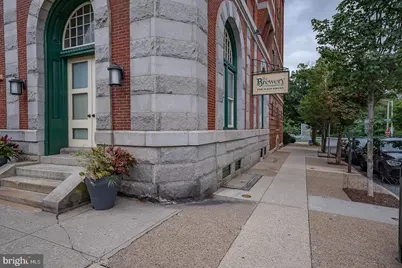 825 N 29th Street #4G, Philadelphia, PA 19130 - Photo 2