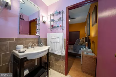 825 N 29th Street #4G, Philadelphia, PA 19130 - Photo 8