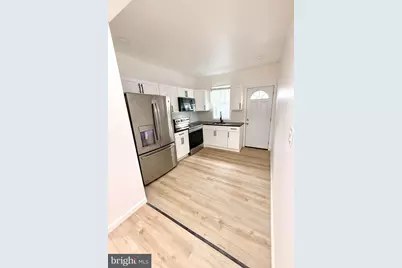 2421 N Leithgow Street, Philadelphia, PA 19133 - Photo 6