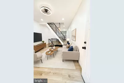 2421 N Leithgow Street, Philadelphia, PA 19133 - Photo 2