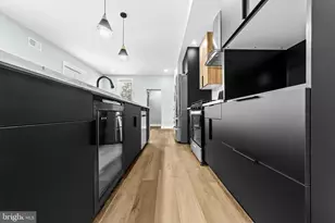 914 W Duncannon Ave, Philadelphia, PA 19141 - Photo 14