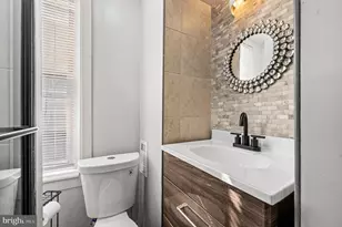 1232 W Sergeant St, Philadelphia, PA 19133 - Photo 16