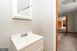 5763 Pemberton St, Philadelphia, PA 19143 - Photo 18