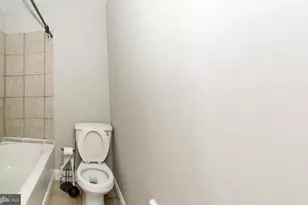 5763 Pemberton St, Philadelphia, PA 19143 - Photo 16