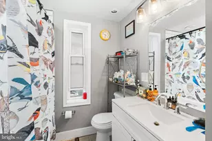 2017 Catharine St, Philadelphia, PA 19146 - Photo 8