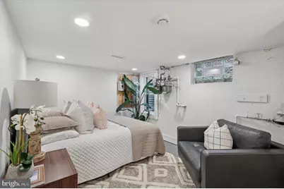 1145 S 15th Street, Philadelphia, PA 19146 - Photo 16