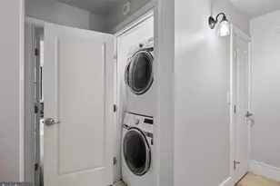 1515 Locust St, Philadelphia, PA 19102 - Photo 30