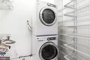 517 Conarroe St, Philadelphia, PA 19128 - Photo 22