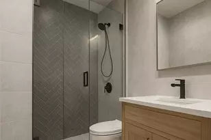 828 S 49th St, Philadelphia, PA 19143 - Photo 18