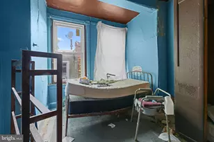 3949 Brown St, Philadelphia, PA 19104 - Photo 10