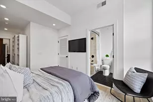 1513 Christian St, Philadelphia, PA 19146 - Photo 14