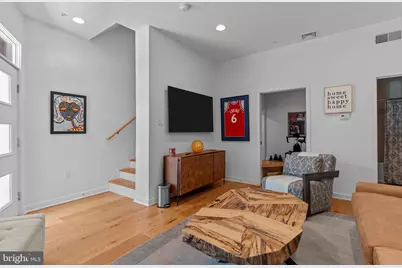 813 E Passyunk Avenue, Philadelphia, PA 19147 - Photo 4