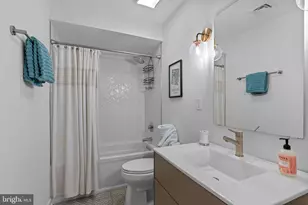 813 E Passyunk Ave, Philadelphia, PA 19147 - Photo 18