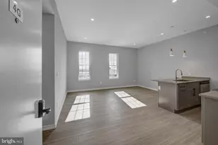 2445 Innovator Wy, Philadelphia, PA 19146 - Photo 6