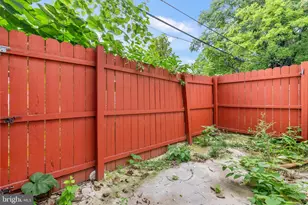 2028 W Oxford St, Philadelphia, PA 19121 - Photo 10