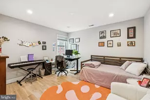 1516 Green St, Philadelphia, PA 19130 - Photo 14