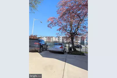 [Address not provided], Philadelphia, PA 19145 - Photo 4