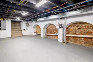 161 Brown St, Philadelphia, PA 19123 - Photo 10