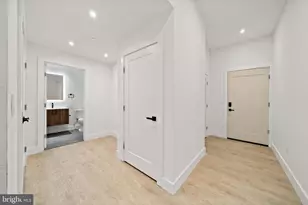 326 N 12th St, Philadelphia, PA 19107 - Photo 20