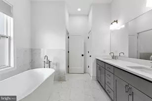 606 N 16th St, Philadelphia, PA 19130 - Photo 22