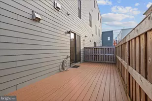 606 N 16th St, Philadelphia, PA 19130 - Photo 16