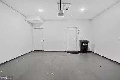 606 N 16th Street, Philadelphia, PA 19130 - Photo 40