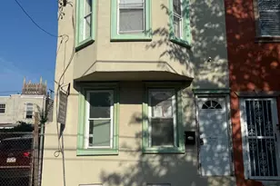2609 N Waterloo St, Philadelphia, PA 19133 - Photo 1
