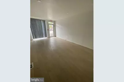 1142 S 11th Street #FIRST FLOOR FRONT, Philadelphia, PA 19147 - Photo 2