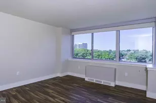 2200 Benjamin Franklin Pkwy, Philadelphia, PA 19130 - Photo 4