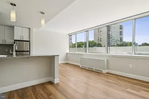 2200 Benjamin Franklin Pkwy, Philadelphia, PA 19130 - Photo 28