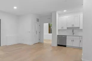 950 N 2nd St, Philadelphia, PA 19123 - Photo 2