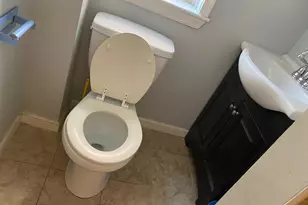 1342 W Westmoreland St, Philadelphia, PA 19140 - Photo 4