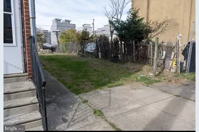 2118 N 5th Street, Philadelphia, PA 19122 - Photo 2